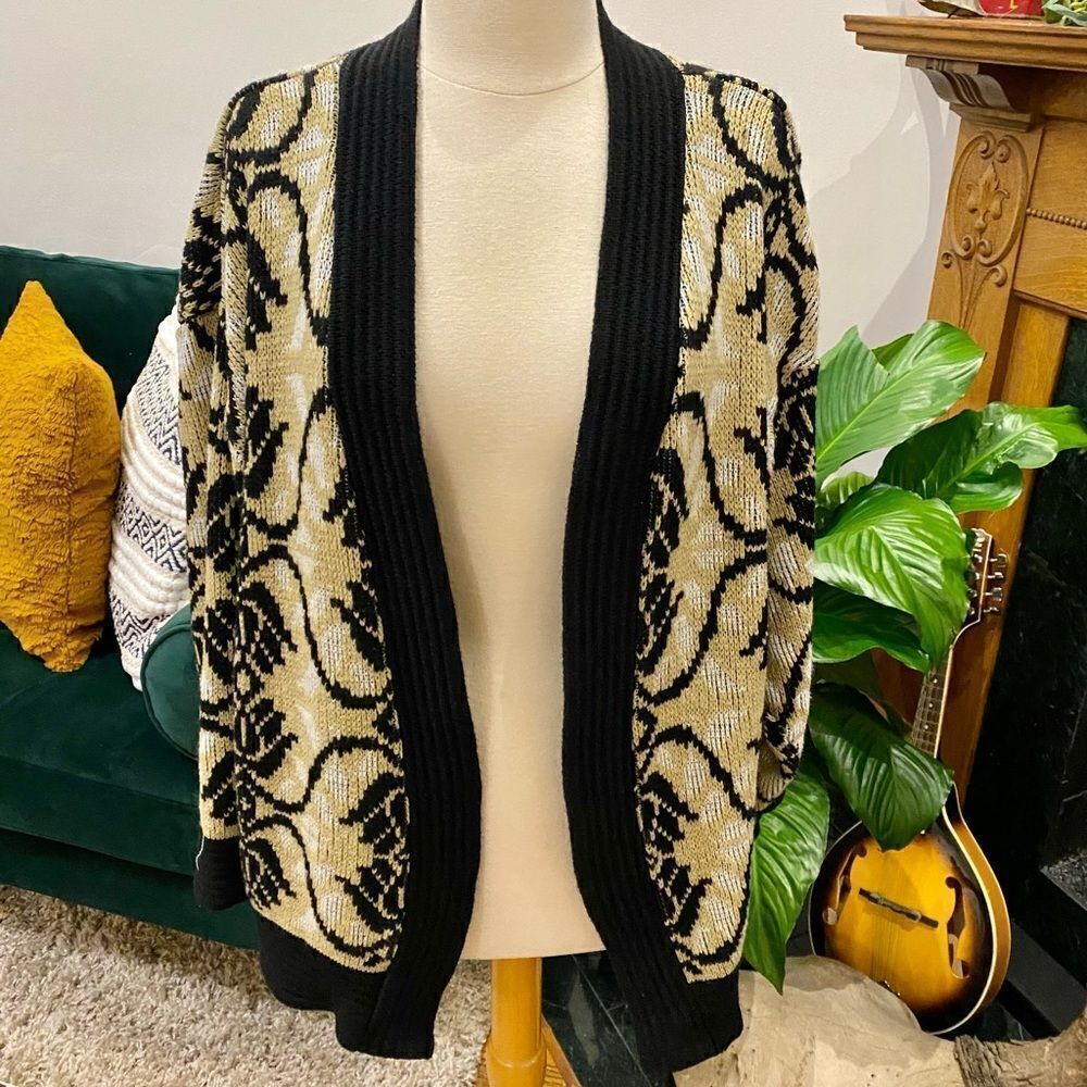 True Vintage 1980’s Oversized Open Front Drapey Gold Black Damask Knit Cardigan - Picture 6 of 11
